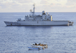 Французские военные уничтожили пиратское судно в Индийском океане