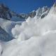 Снежные лавины в итальянских Альпах накрыли туристов
